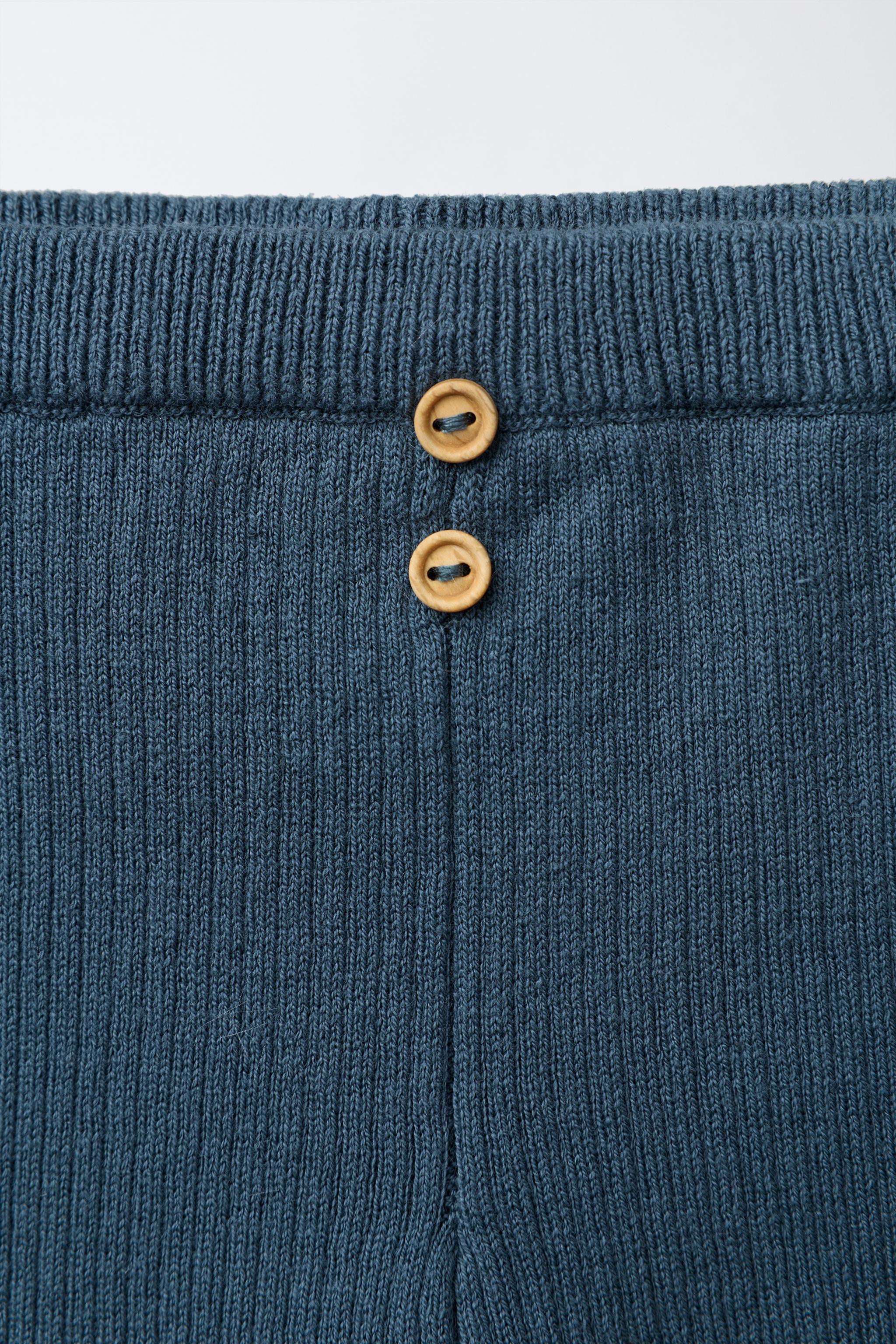 RIBBED BUTTON LEGGINGS